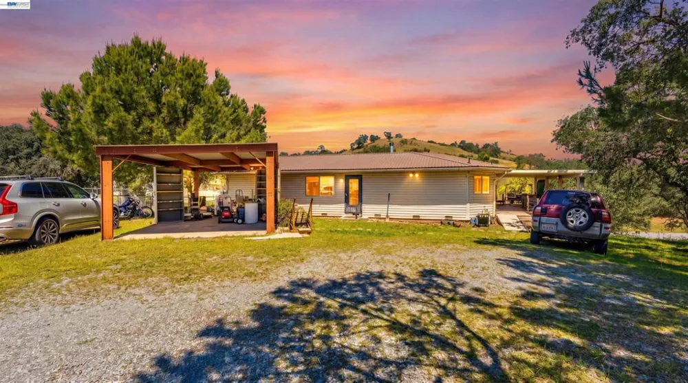 8037 Savage Way Valley Springs, CA 95252