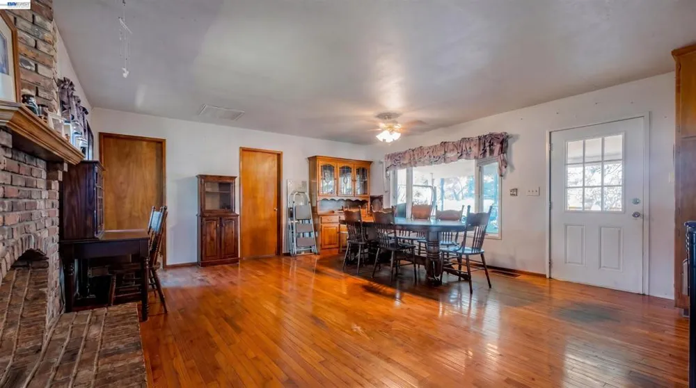 8037 Savage Way Valley Springs, CA 95252