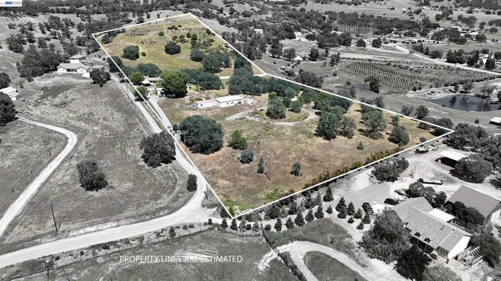 8037 Savage Way Valley Springs, CA 95252
