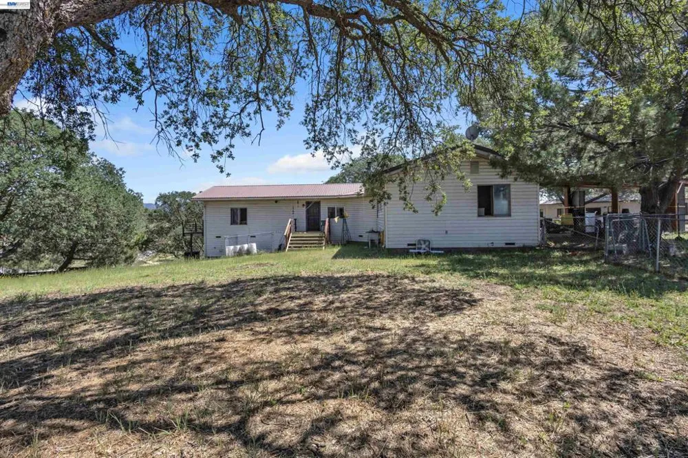 8037 Savage Way Valley Springs, CA 95252