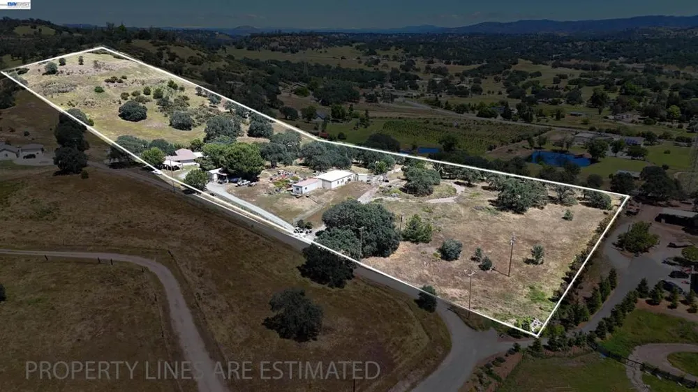8037 Savage Way Valley Springs, CA 95252