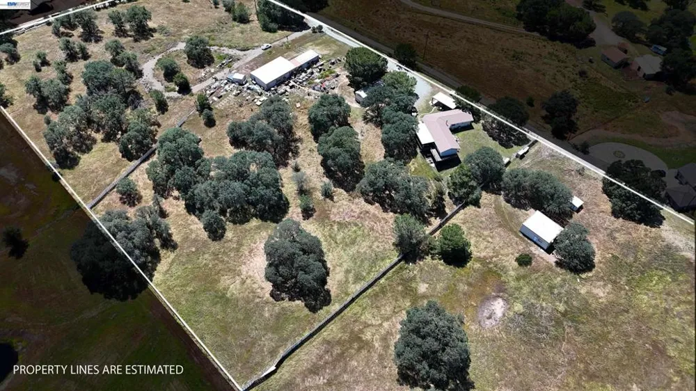 8037 Savage Way Valley Springs, CA 95252