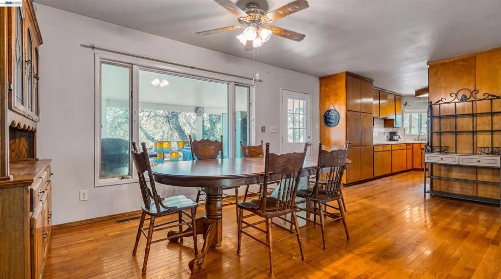 8037 Savage Way Valley Springs, CA 95252