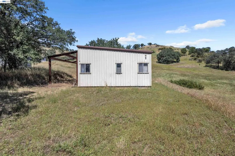 8037 Savage Way Valley Springs, CA 95252