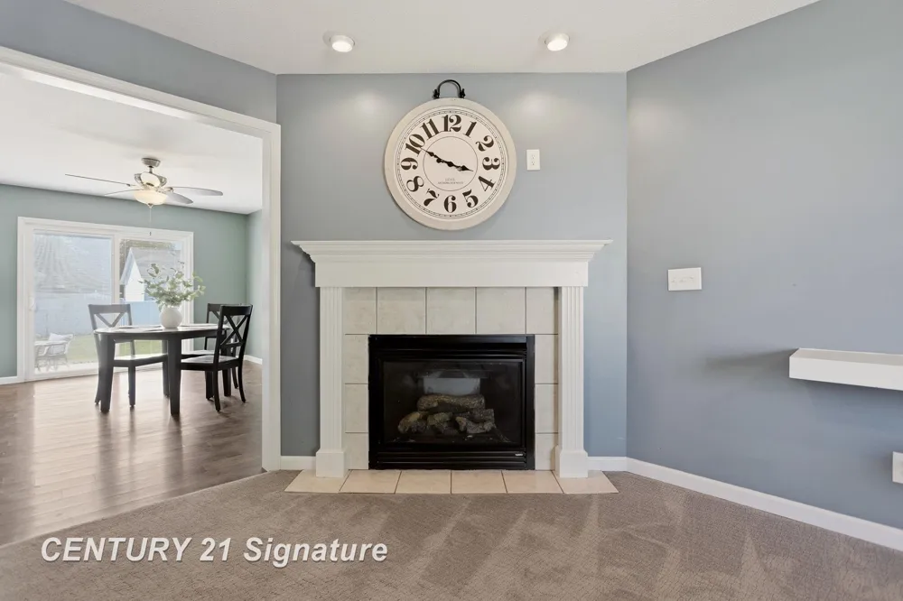 8433 Waxwing Drive Tittabawassee Township, MI 48623
