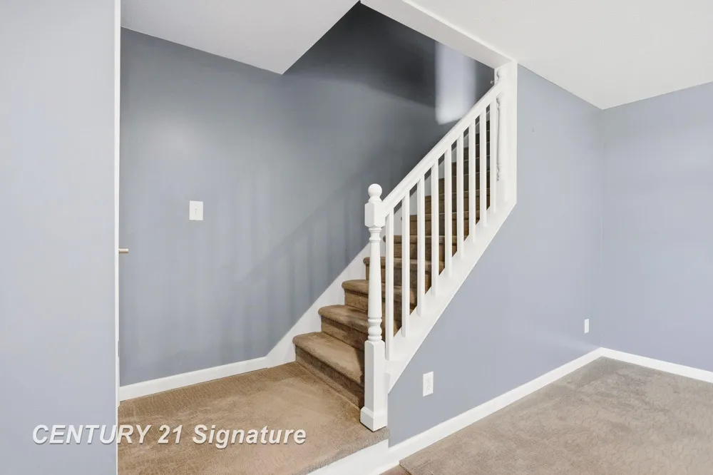8433 Waxwing Drive Tittabawassee Township, MI 48623