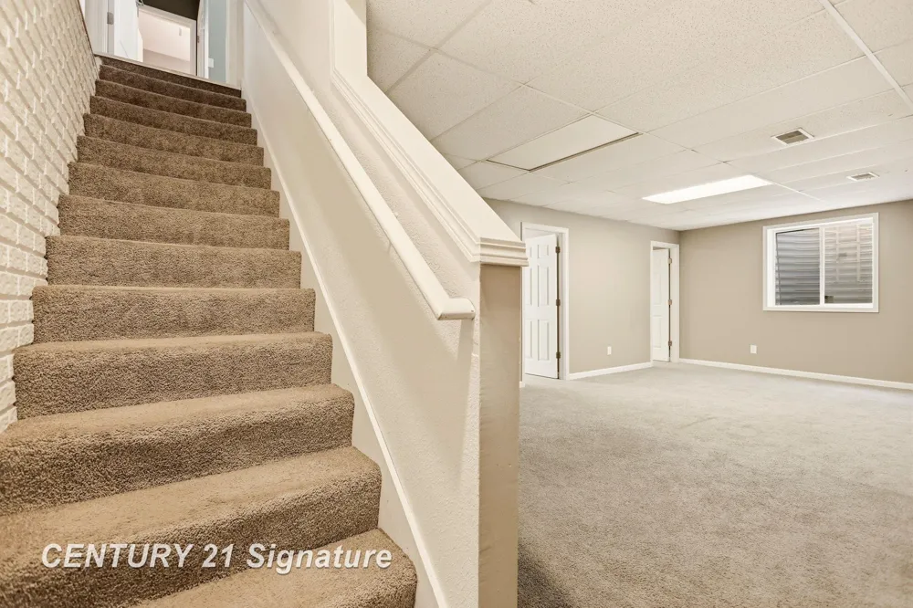 8433 Waxwing Drive Tittabawassee Township, MI 48623