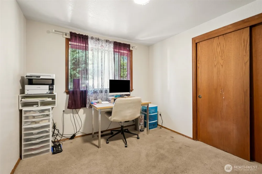 470 E Murray Road Grapeview, WA 98546