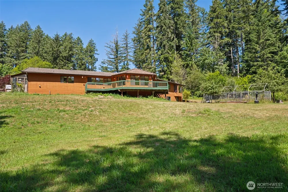 470 E Murray Road Grapeview, WA 98546