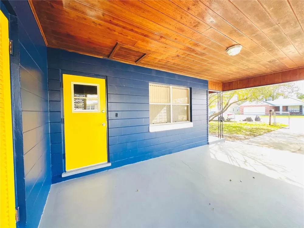501 AVENUE G SE #A Winter Haven, FL 33880