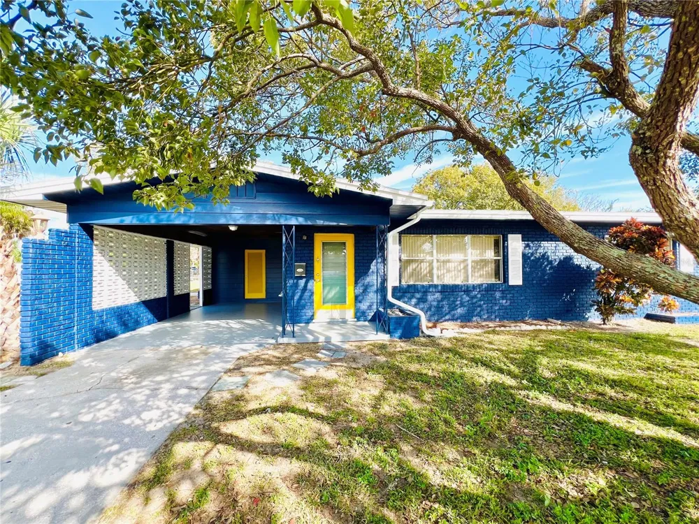 501 AVENUE G SE #A Winter Haven, FL 33880