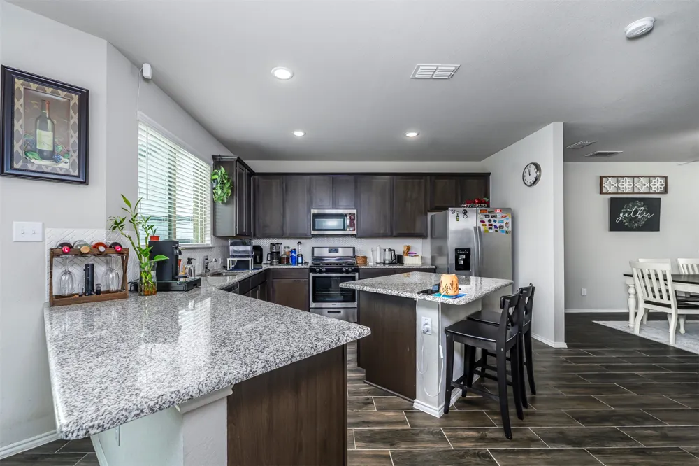 8232 Cheetah Path Godley, TX 76044
