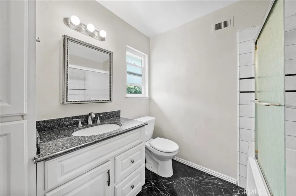 29616 Oakwood Ct San Juan Capistrano, CA 92675