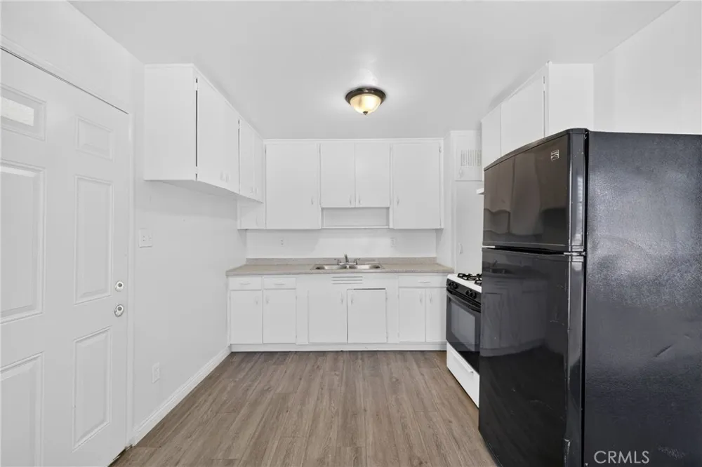 15990 Yucca Street #B Hesperia, CA 92345