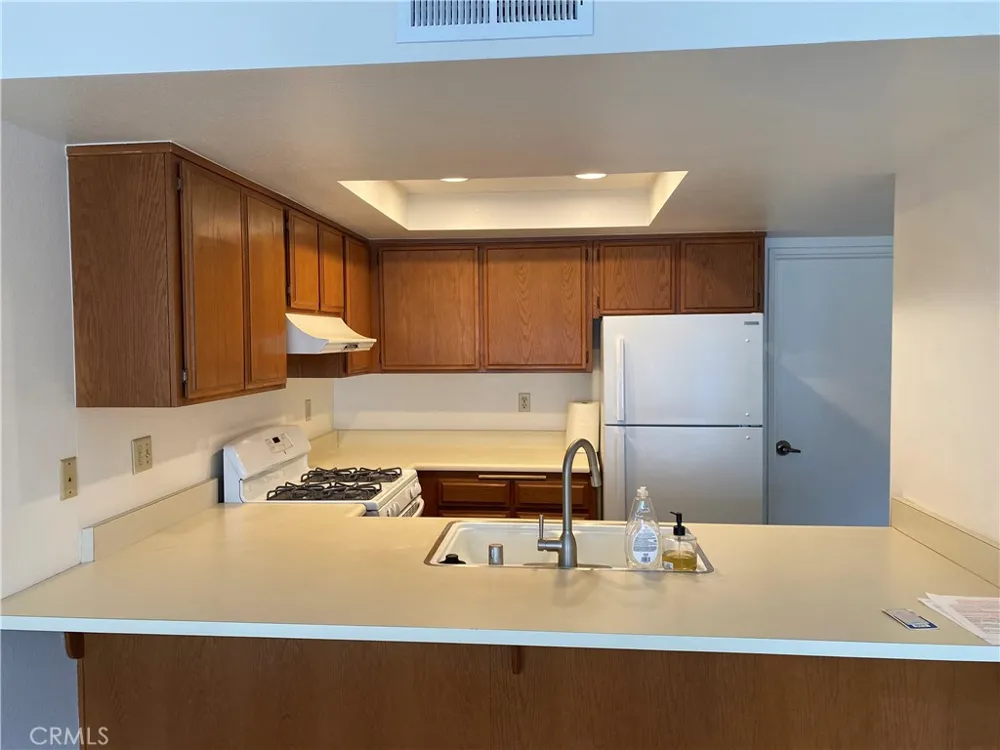 805 W. GRONDAHL Covina, CA 91722