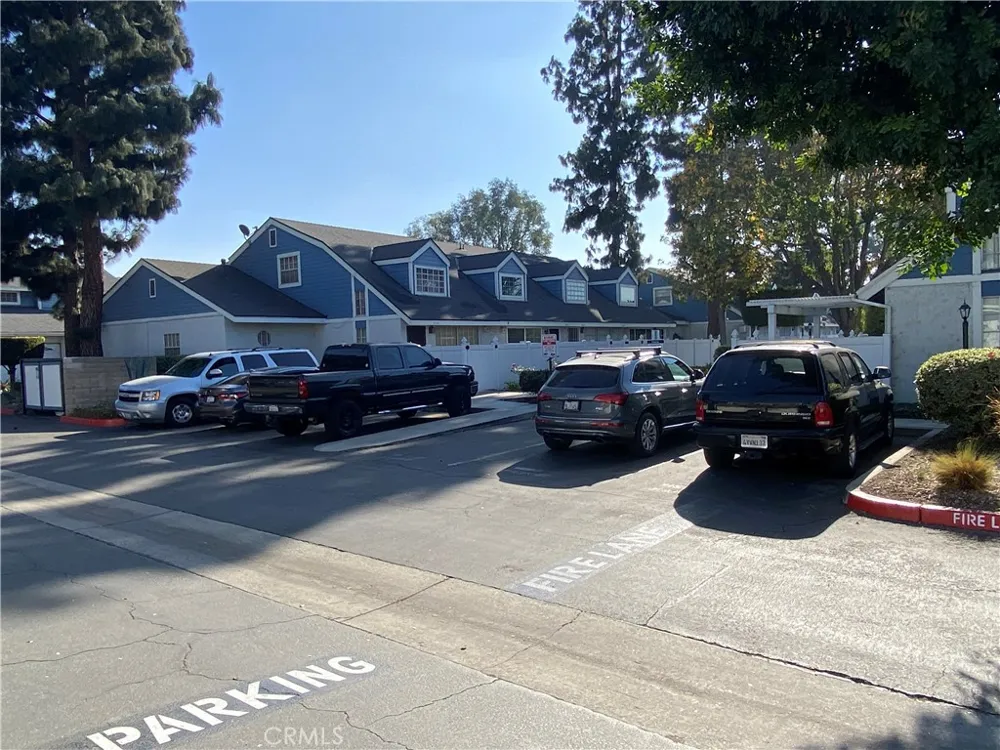 805 W. GRONDAHL Covina, CA 91722