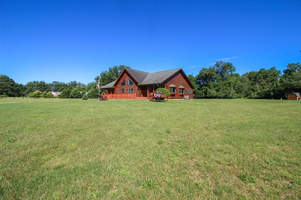56664 Tanner Trail Three Rivers, MI 49093