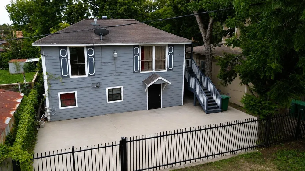 1502 Lee Street #5 Houston, TX 77009