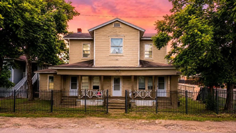 1502 Lee Street #5 Houston, TX 77009