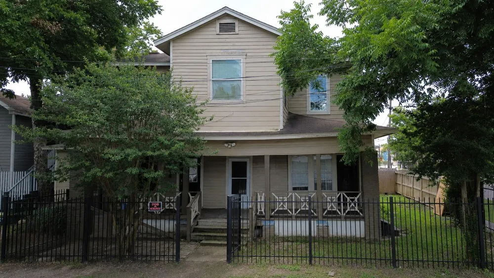 1502 Lee Street #5 Houston, TX 77009