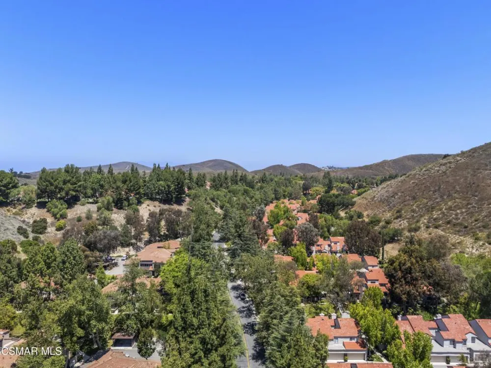 85 Via Colinas Thousand Oaks, CA 91362