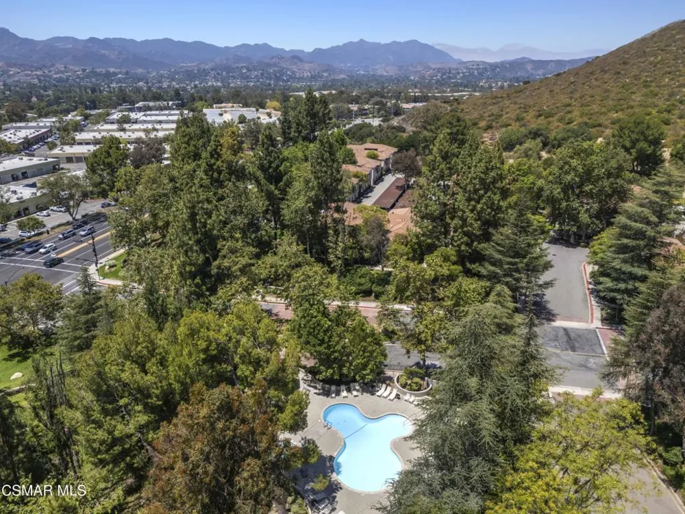 85 Via Colinas Thousand Oaks, CA 91362