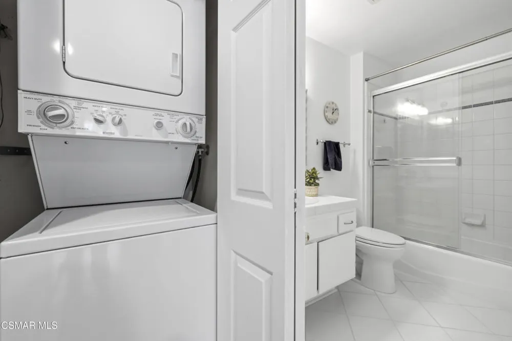 85 Via Colinas Thousand Oaks, CA 91362