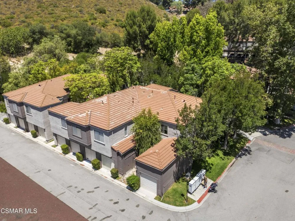 85 Via Colinas Thousand Oaks, CA 91362