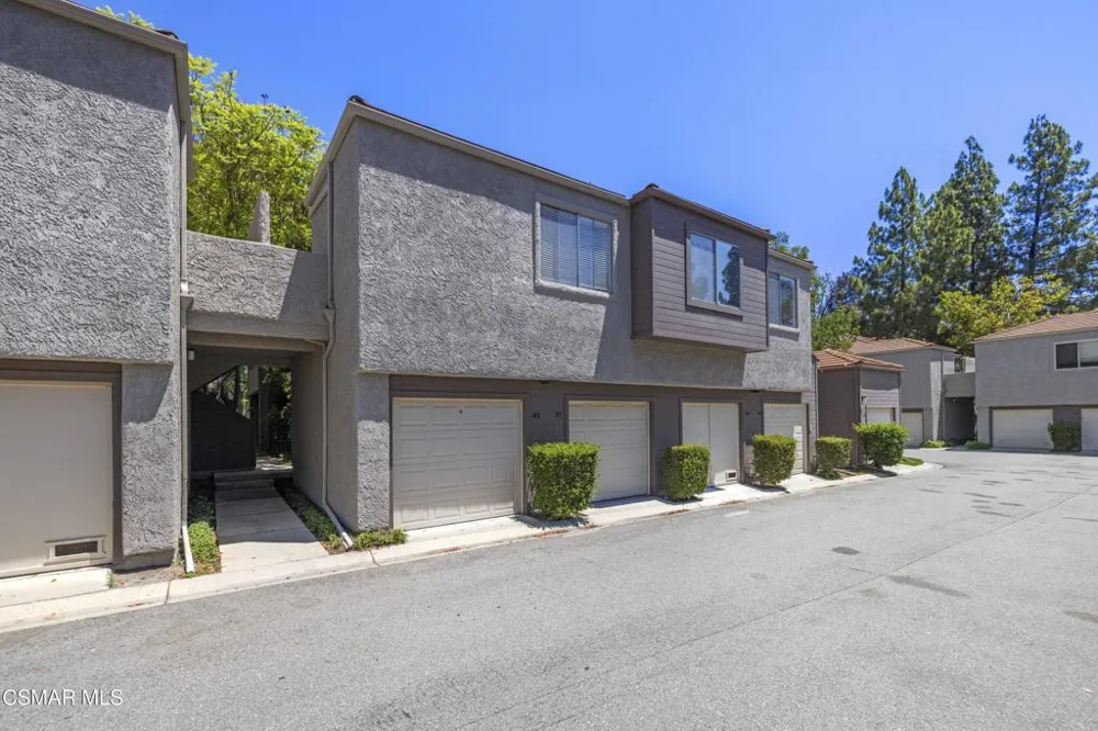 85 Via Colinas Thousand Oaks, CA 91362