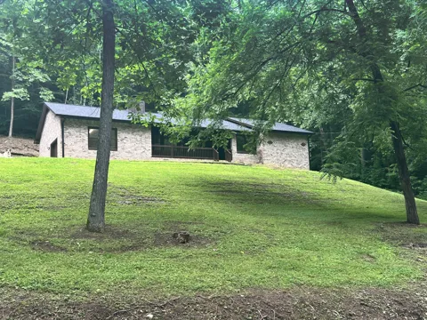 3678 Bear Hollow Rd