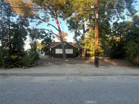 11139 Laurel