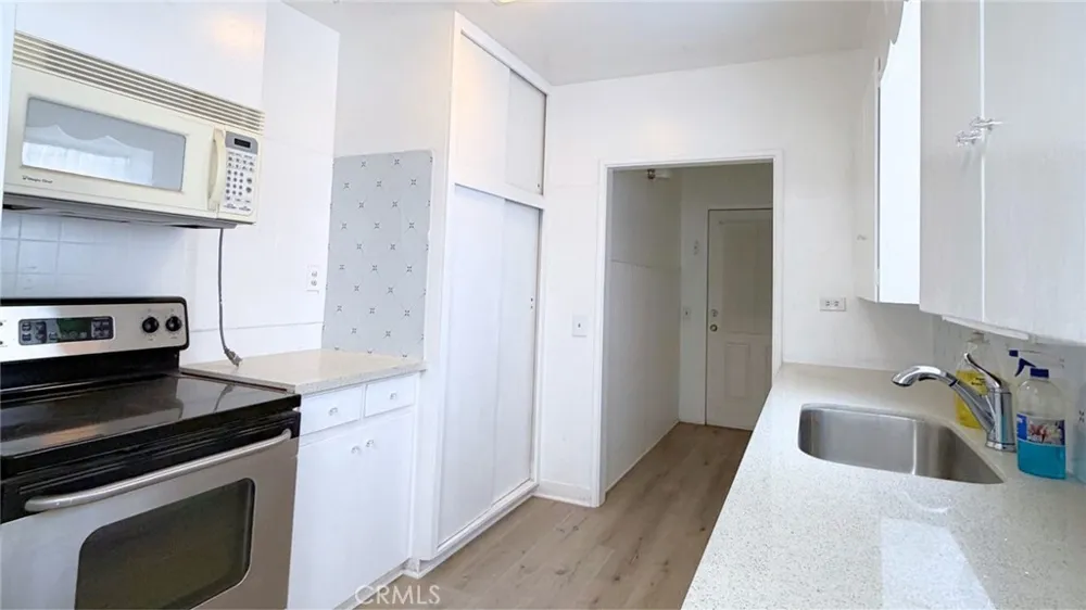 11139 Laurel Bloomington, CA 92316