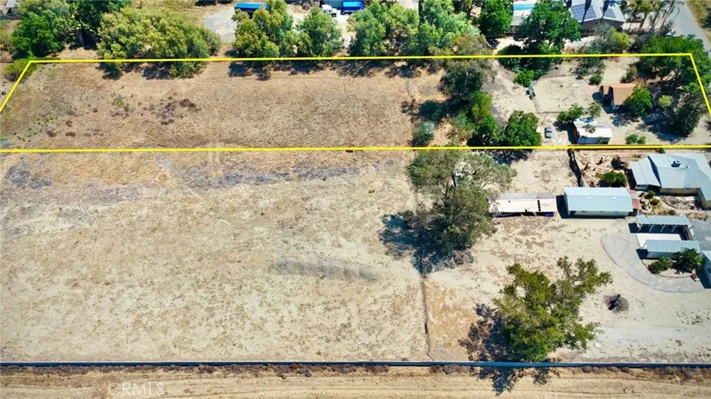 11139 Laurel Bloomington, CA 92316
