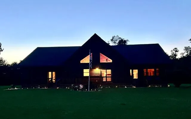 56664 Tanner Trail Lockport Township, MI 49093