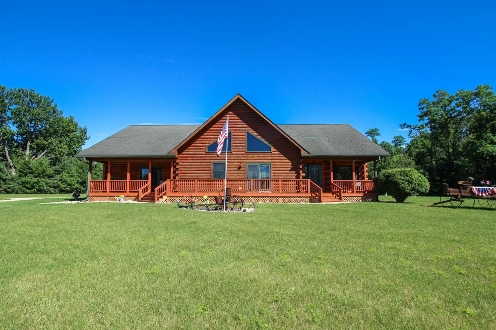 56664 Tanner Trail Lockport Township, MI 49093