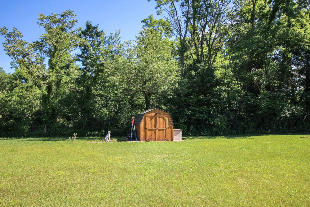 56664 Tanner Trail Lockport Township, MI 49093