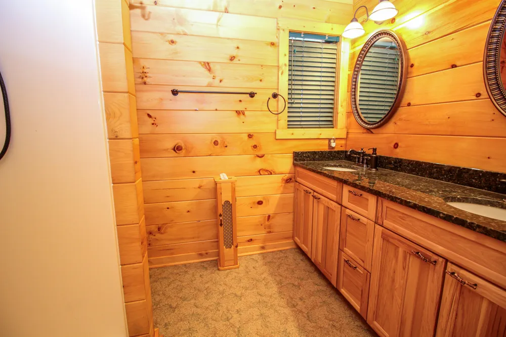 56664 Tanner Trail Lockport Township, MI 49093