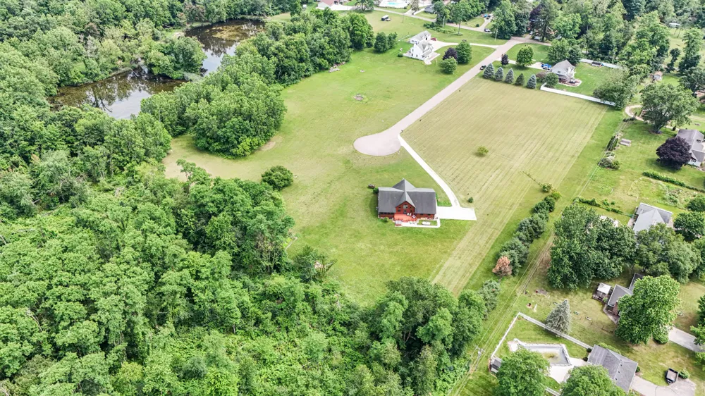 56664 Tanner Trail Lockport Township, MI 49093