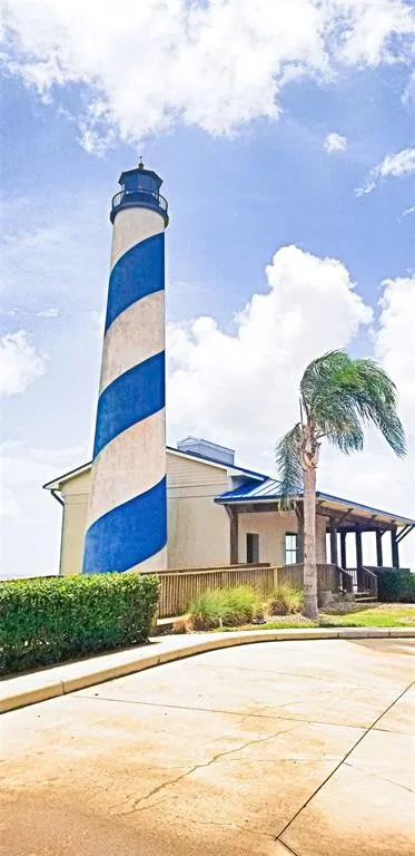 3565 Kiawah Circle Palacios, TX 77465