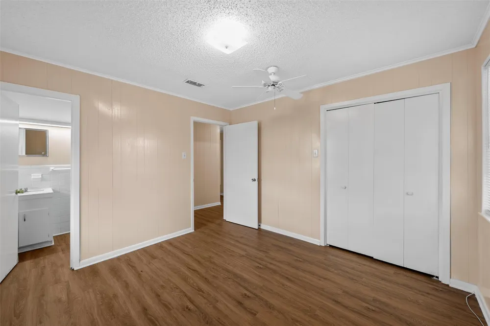 111 E Dawn Drive Robinson, TX 76706