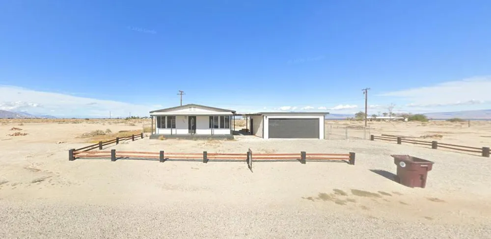 786 Molokai Avenue Thermal, CA 92274