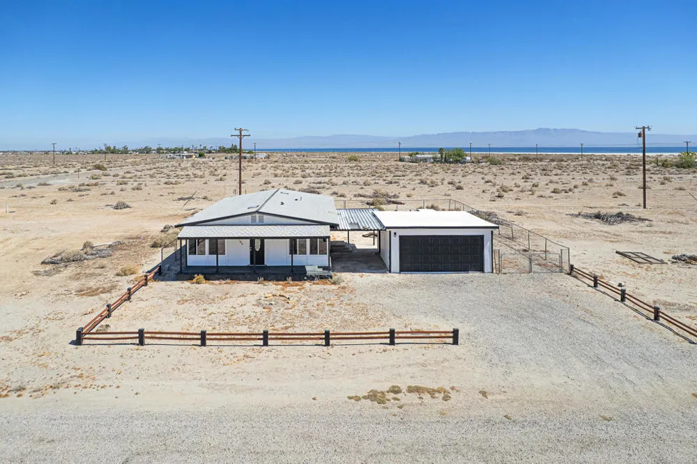 786 Molokai Avenue Thermal, CA 92274
