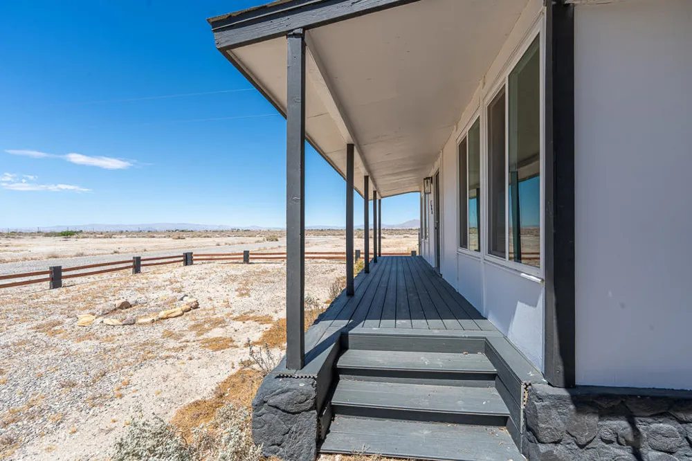 786 Molokai Avenue Thermal, CA 92274