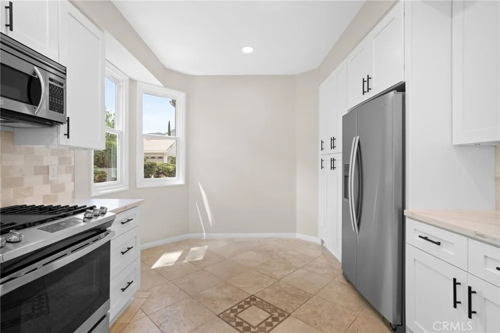 38510 Glen Abbey Lane Murrieta, CA 92562