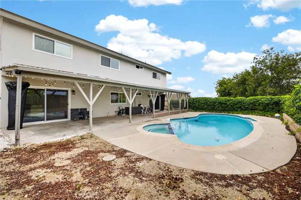 23547 Decorah Road Diamond Bar, CA 91765