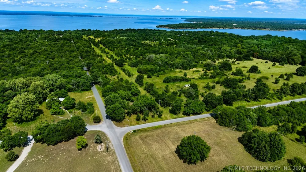12 E 1170 ROAD Eufaula, OK 74432