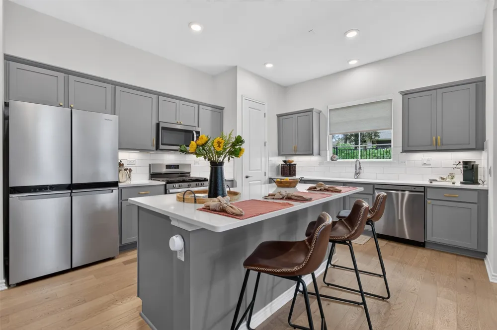 120 Stewart Drive #101 San Marcos, TX 78666