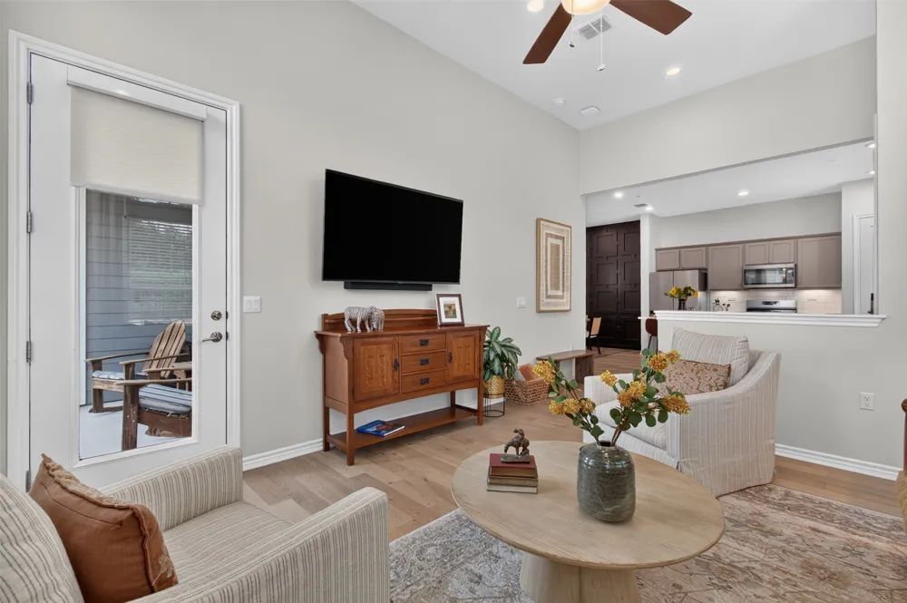 120 Stewart Drive #101 San Marcos, TX 78666
