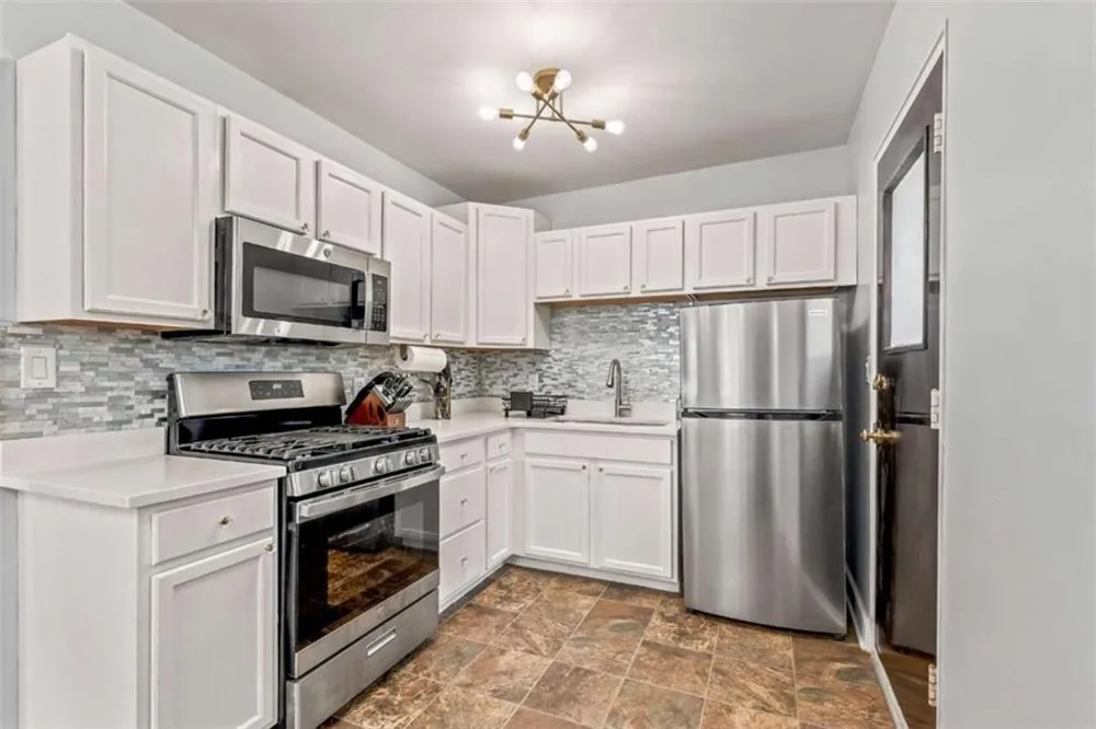 1780 John Calvin Avenue #UNIT R College Park, GA 30337