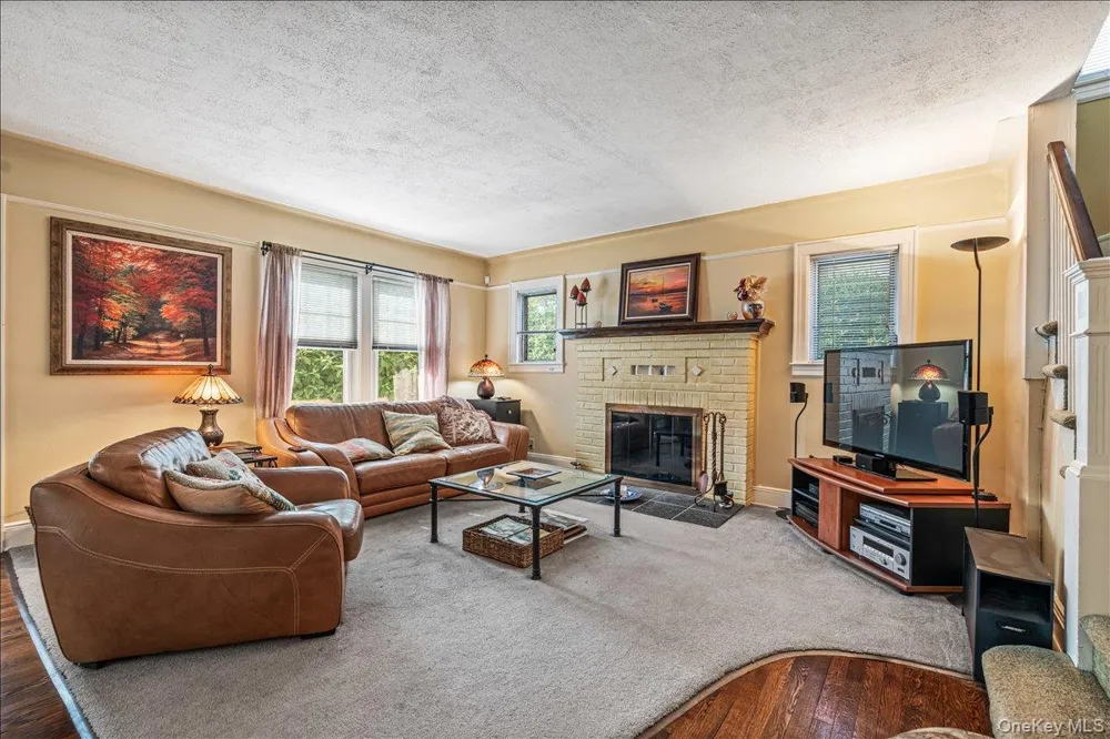 25 Archer Road West Hempstead, NY 11552